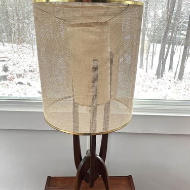 Vintage Mid-Century Modern Table Lamp, Very Good condition 