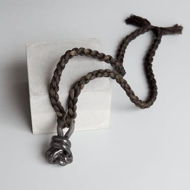Barrow: Black Knot Necklace