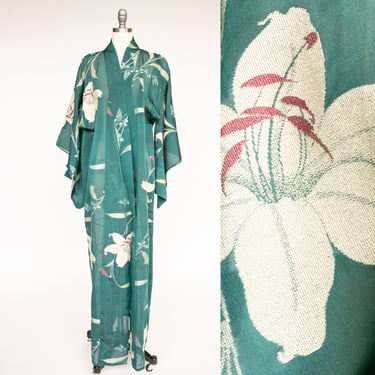 1950s Kimono Japanese Robe Semi Sheer Floral 