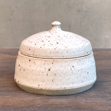 Ceramic Salt Cellar with Lid - Matte Speckled 