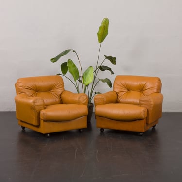 Pair of Cognac Leather Lounge Chairs, Busnelli, 1970s 