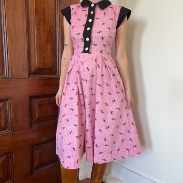 1940’s vintage pink and white micro plaid with Scottie dog print cotton collared dress with cap sleeves 