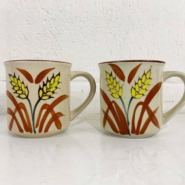 Vintage Wheat Ceramic Mugs Pair Korea Yellow Mid Century Rustic 1970s Set of 2 Retro Kitsch Kawaii Kitchen 