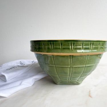 Antique McCoy Pottery Green Windowpane Ceramic Mixing Bowl with Raw Edge Number 9 Pottery Bowl Yellow Ware Stoneware Shoulder Bowl Crock 