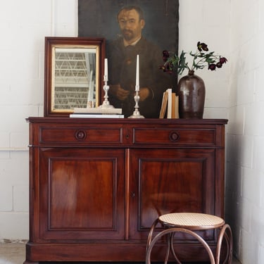 19th century French Louis Philippe walnut sideboard