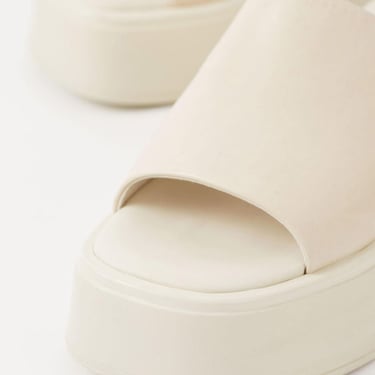 Vagabond Courtney Platform Sandal - Off White on Garmentory