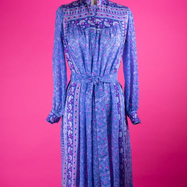 Incredible Vintage RARE 70s RAKSHA Hindimp London for Saks 5th Avenue Periwinkle Blue Silk Indian Block Print Kaftan Dress with Tie Belt 