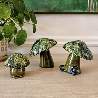 Retro Ceramic Mushroom Set of 3 | Vintage Signed Studio Pottery 