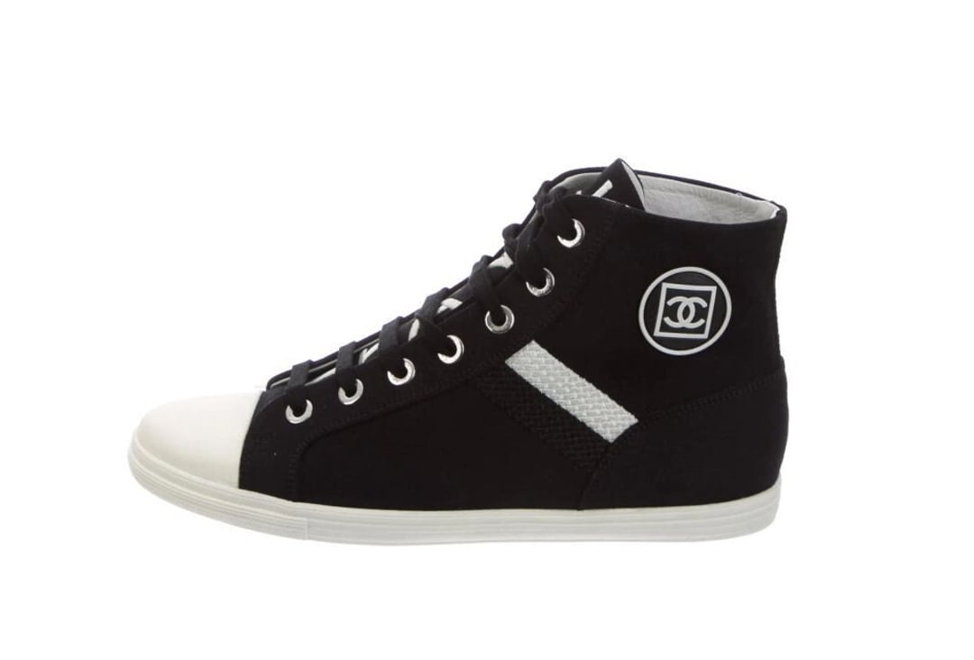 Chanel White CC Lace Up Sneakers Sneaker 38.5 – The Closet