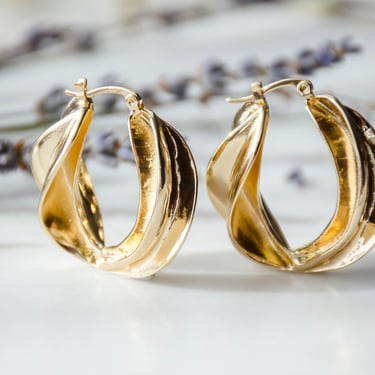 big gold basket hoop earrings, thick twisted 18k gold hoops, modern gold hoop earrings, gift for her 