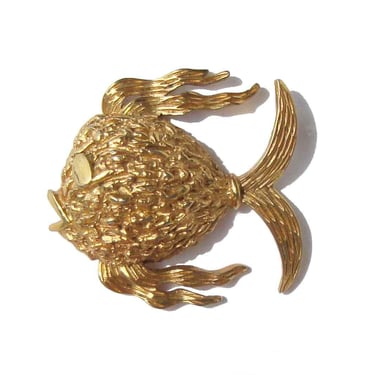 Vintage 60s Crown Trifari Fish Brooch Novelty Pin 