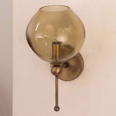 Murano smoky glass and bronze wall lamp, handmade blown glass sphere with brass structure, Made in Italy design lamp 