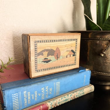 Inlaid Wood Marquetry Japanese Puzzle Box 