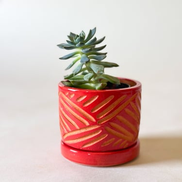 Zulu Terra Cotta Planters - Red