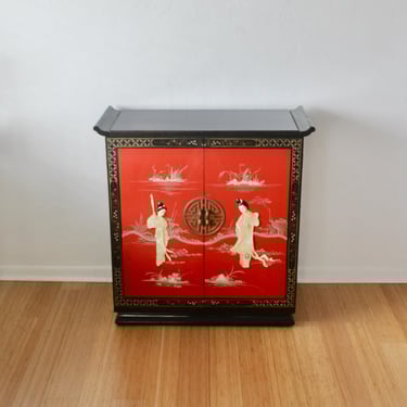 Mid Century Chinoiserie Mother of Pearl Flip Top Liquor Bar Cabinet 