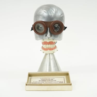 1922 Gas Tight Rubber Goggles 'Nod and Shake'