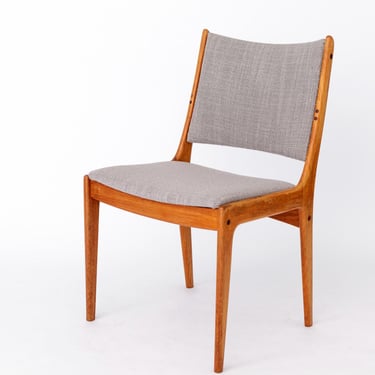 Vintage 1960s Teak Chair by Johannes Andersen - Classic Danish Mid-Century Design 