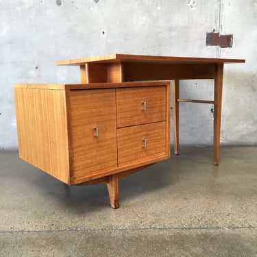 Mid Century Modern Desk By Brown &amp; Saltman Designed By John Keal