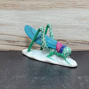 Herend Small Grasshopper Porcelain Figurine - Green Fishnet - Hungarian Pottery 