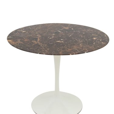Eero Saarinen for Knoll Studio Tulip Dining Table