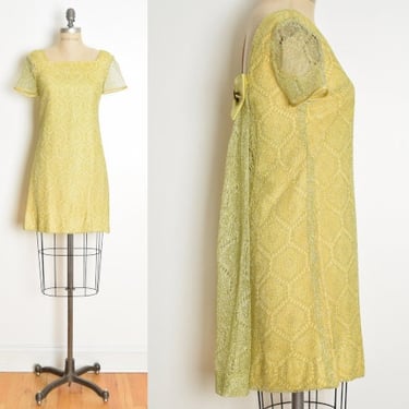 vintage 60s dress metallic green lace crochet watteau train mod mini XS clothing 