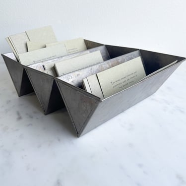 Vintage Triangle Metal Loaf Pan Three Opening Baking Cake Pan Divided Industrial Card Display Rack Recipe Box Modern Farmhouse Kitchen 