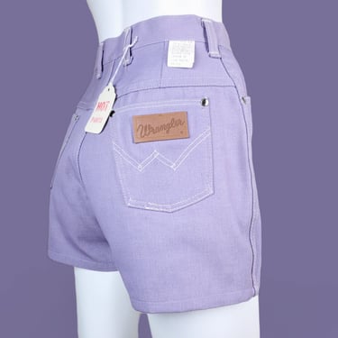 1960s lavender WRANGLER shorts. Deadstock with tags. Hot Pants! Vintage 60s mod. Rare color. Booty shorts. (26 x 2) 