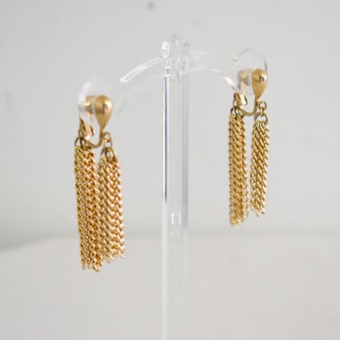 1970s Sarah Coventry Chain Dangle Clip Earrings 