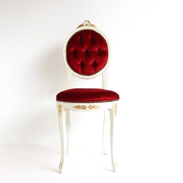 Vintage Italian Wood Carved Chair Quilted Red Fabric Lovely Romantic 1960 Midcentury  Vanity Chair Bedroom, Louis XV Style 