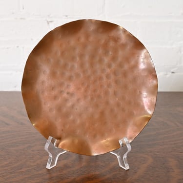 Roycroft Arts & Crafts Hammered Copper Plate or Catchall With Scalloped Edge