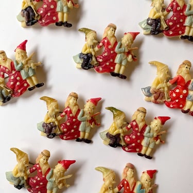 1940s Snow White (and Two Dwarves) Celluloid Brooch