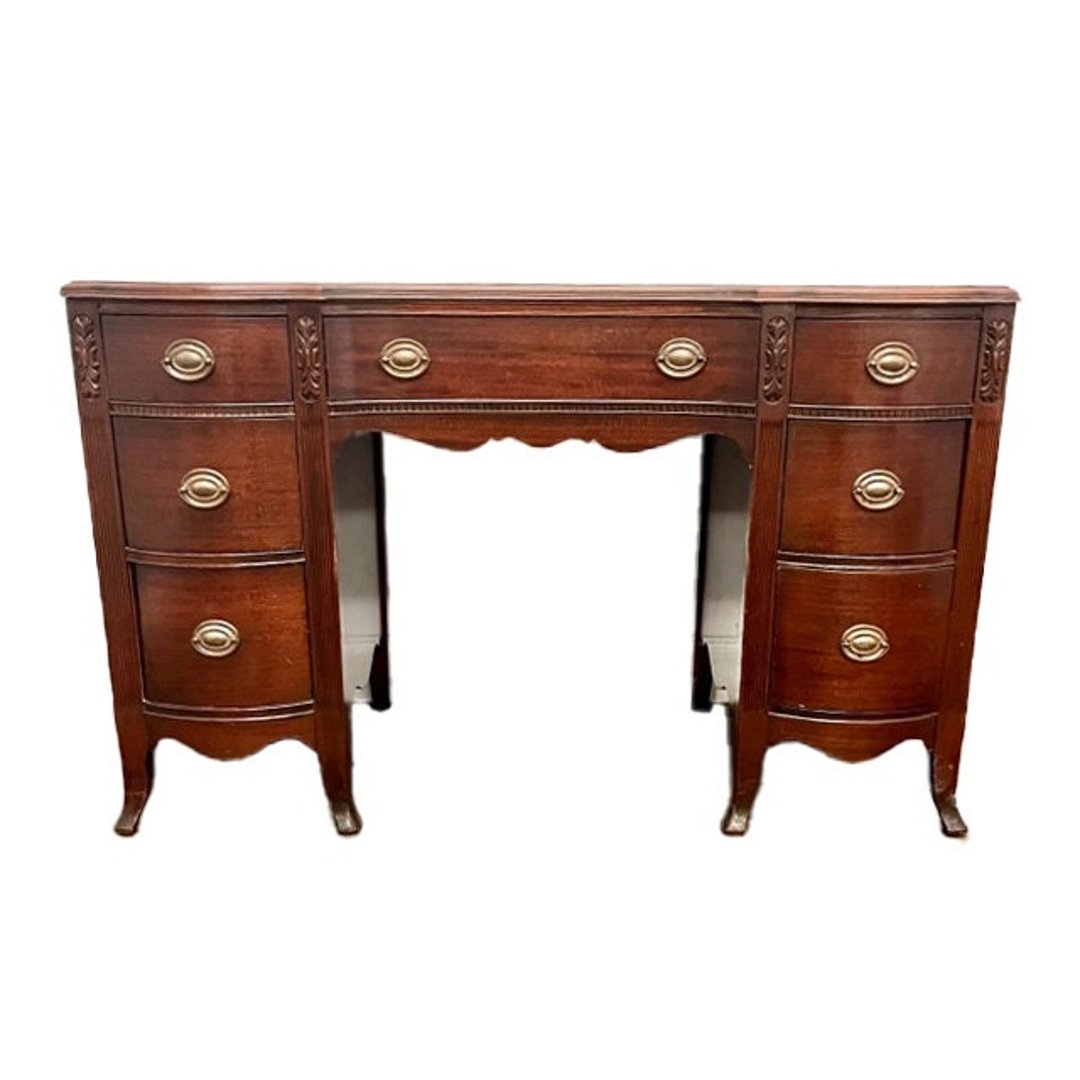 AVAILABLE Small Mahogany Hepplewhite Desk / Vanity Vintage Refined