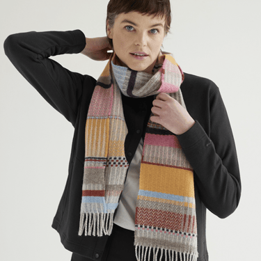 Wallace + Sewell | Maela Bubblegum Lambswool Scarf