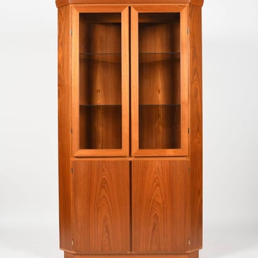 Lighted Danish Teak Corner Display Cabinet w. Adjustable Glass Shelves