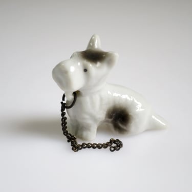 Scottie Dog Mini, Porcelain Dog Figurine Made in Japan 