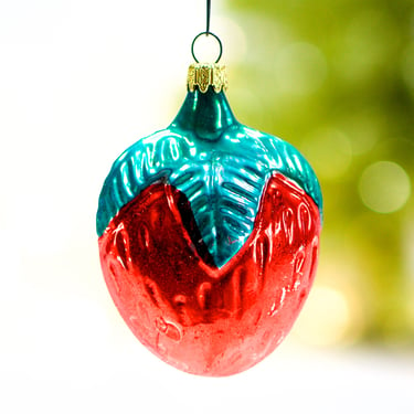 VINTAGE: Mercury Glass Strawberry Ornament - Blown Figural Glass Ornament - Made in Colombia - Kurt S. Adler Ornament - SKU 30-403-00016074 