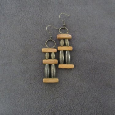 Mid century modern wooden and bronze earrings 