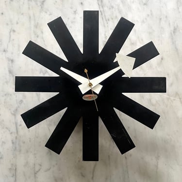 1960s Howard Miller Asterisk Clock designed by George Nelson & Associates Irving Harper Vintage Mid-Century Eames Era 