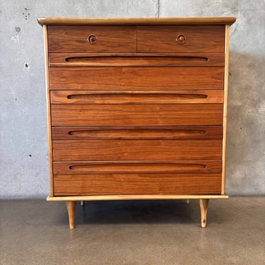 Mid Century Modern American Martinsville Natural Walnut Chest of Drawers