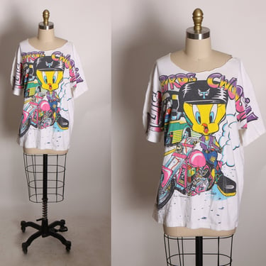 1990s Multi-Colored Graphic Tweety Bird and Sylvester Short Sleeve Cropped Scoop Neck Motorcycle Cruising Single Stitch T Shirt -XL 