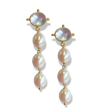 Triple Pearl Drop Earring