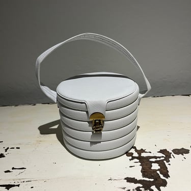 Art Gallery Galavanting - Vintage 1950s White Vinyl Small Round Beehive Box Handbag Purse 