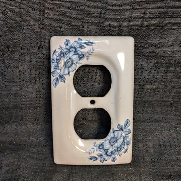 Floral Ceramic Outlet Cover 3 x 4.5