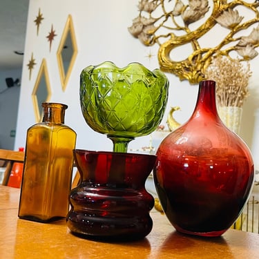 Modern Boho Maroon and Green Glass Vase Bottle Set Decor Glassware 