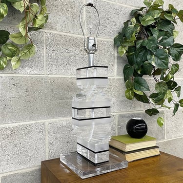 Vintage Table Lamp Retro 1980s Contemporary + Clear Lucite + Acrylic + Helix Spiral Design + Art Deco + Modern + Mood Lighting + Table Decor 