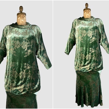 PATRICIA LESTER Vintage 80s Green Silk Velvet Dress | 1980s Dropped Waist, Batwing Sleeves | Welsh Designer,  Made in Wales | Size Medium 