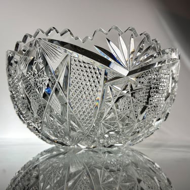 Vintage Crystal Fruit Bowl | Lovely Cut Glass Decorative Bowl | Perfect Window Display | Wedding Gift or Christmas Gift 