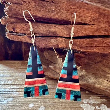 TRIANGLE TURQUOISE Spiney Oyster and Jet Inlay Earrings | Inlay Drop Dangle Design | Southwestern Jewelry 