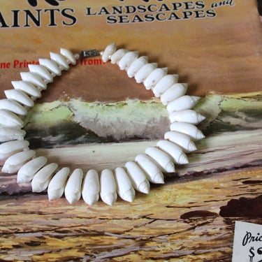 Vintage 30s 40s Gorgeous Shell Glass Bead Choker Necklace WW2 / Hawaiian Wedding Necklace Art Deco 