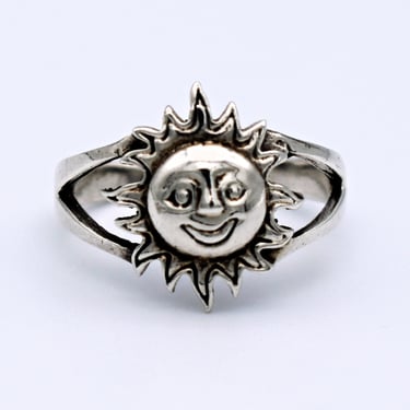 80's smiling sun size 6.75 sterling hippie ring, whimsical 925 silver grinning star boho ring 